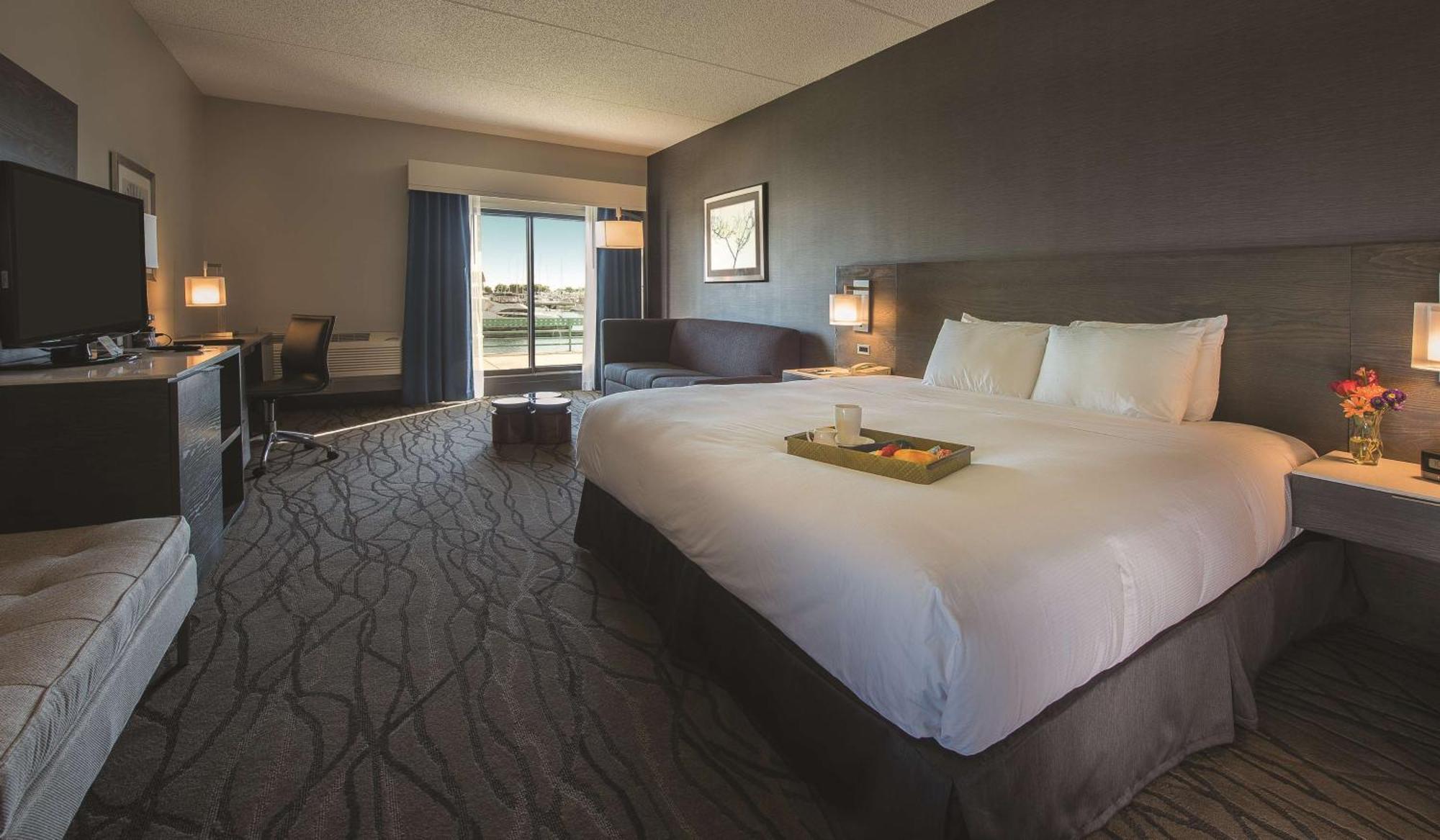 Doubletree By Hilton Racine Harbourwalk Hotel Eksteriør billede