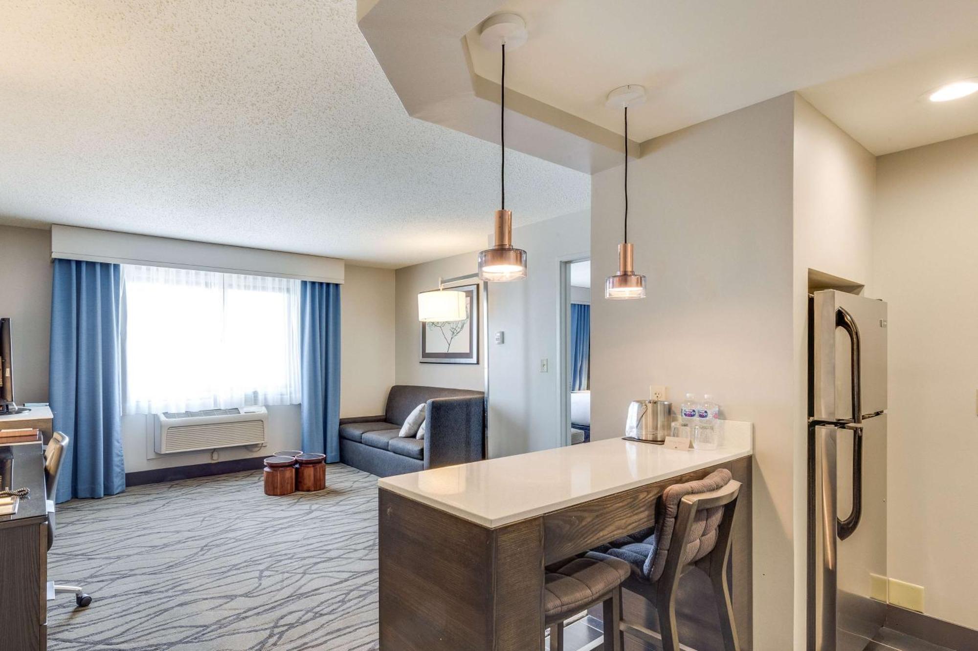 Doubletree By Hilton Racine Harbourwalk Hotel Eksteriør billede